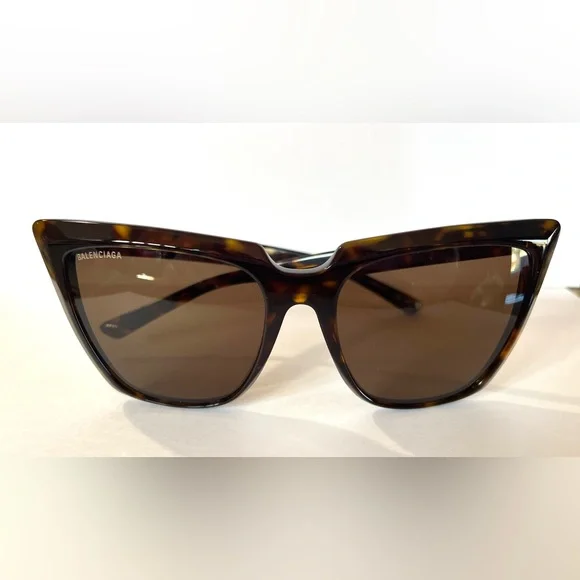 Balenciaga Tortoise Sunglasses - Picture 1 of 10